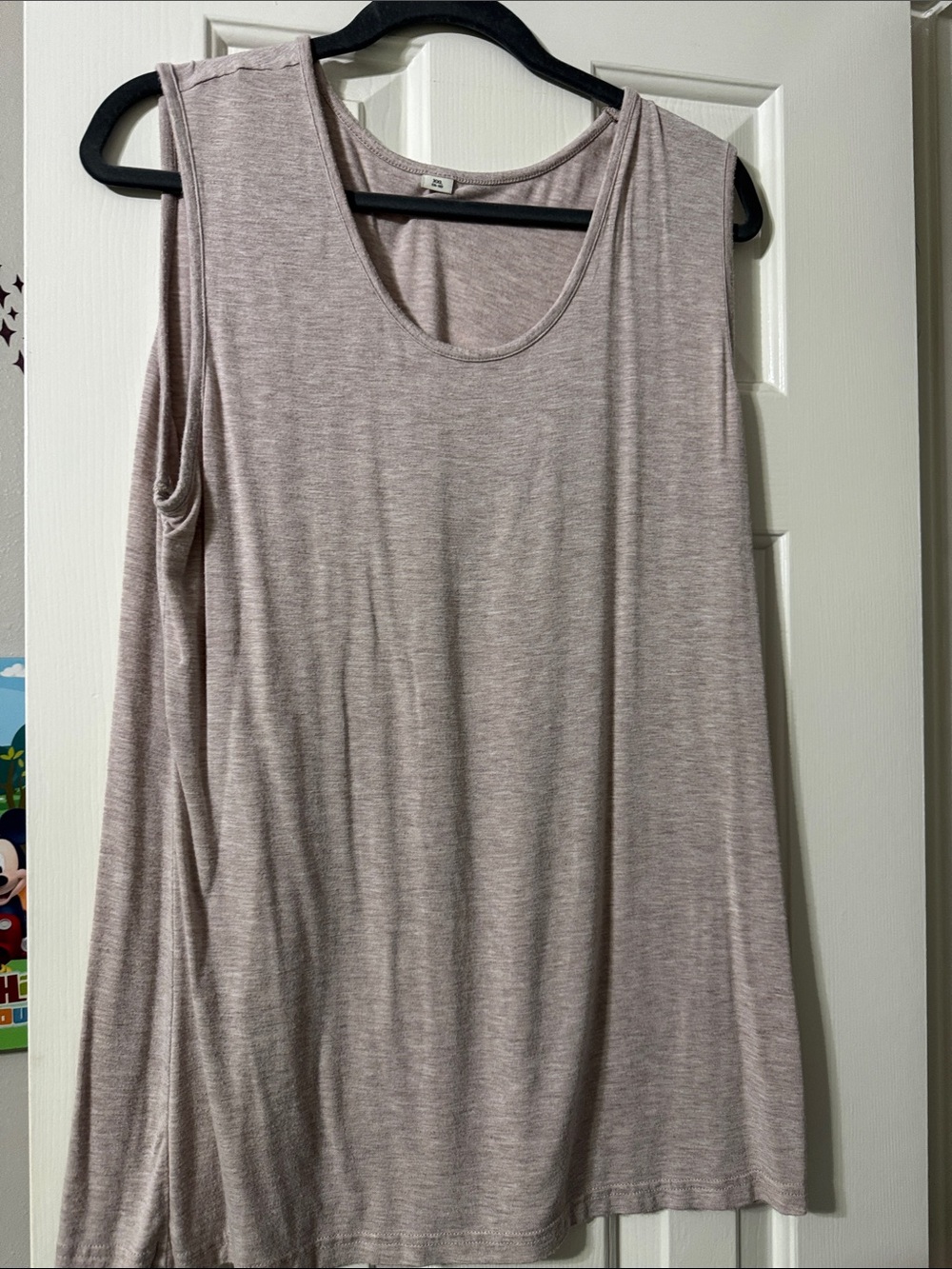 Sleeveless Scoop Neck Women's Top - Light Mauve
